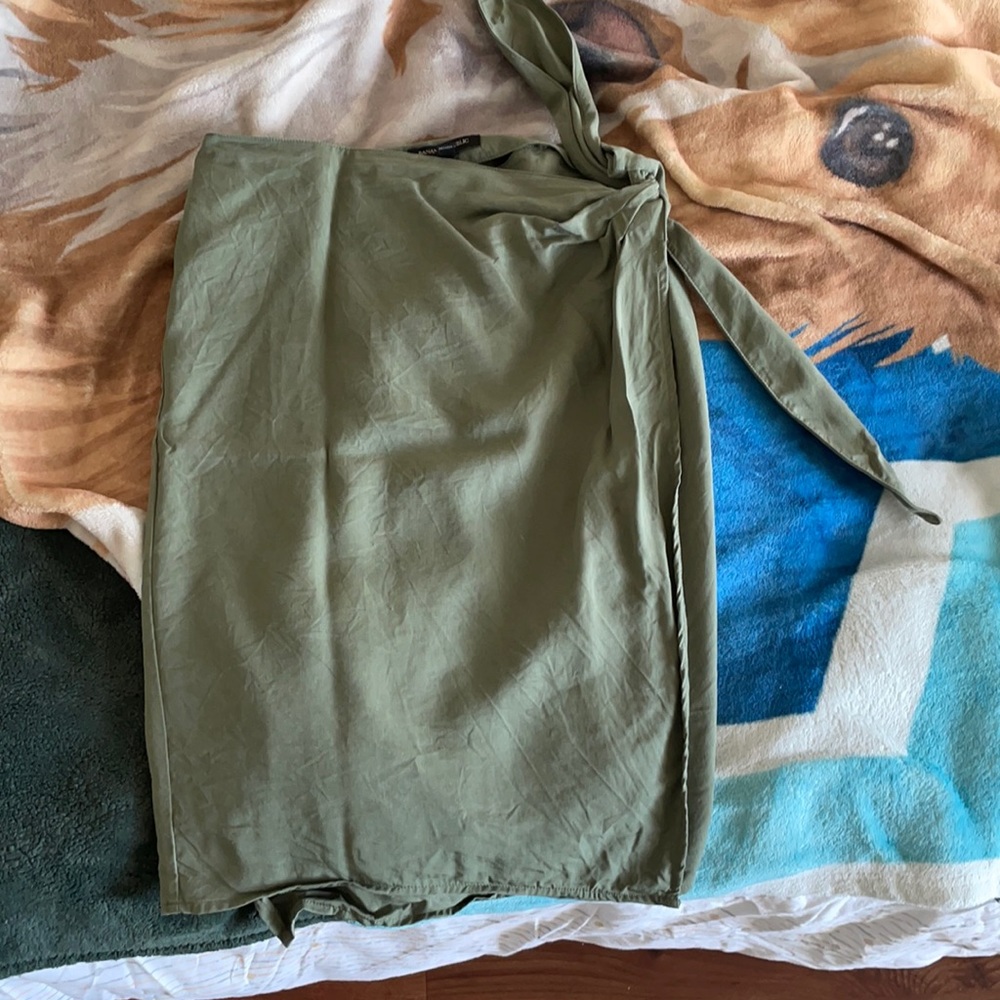 Banana Republic Wrap Skirt